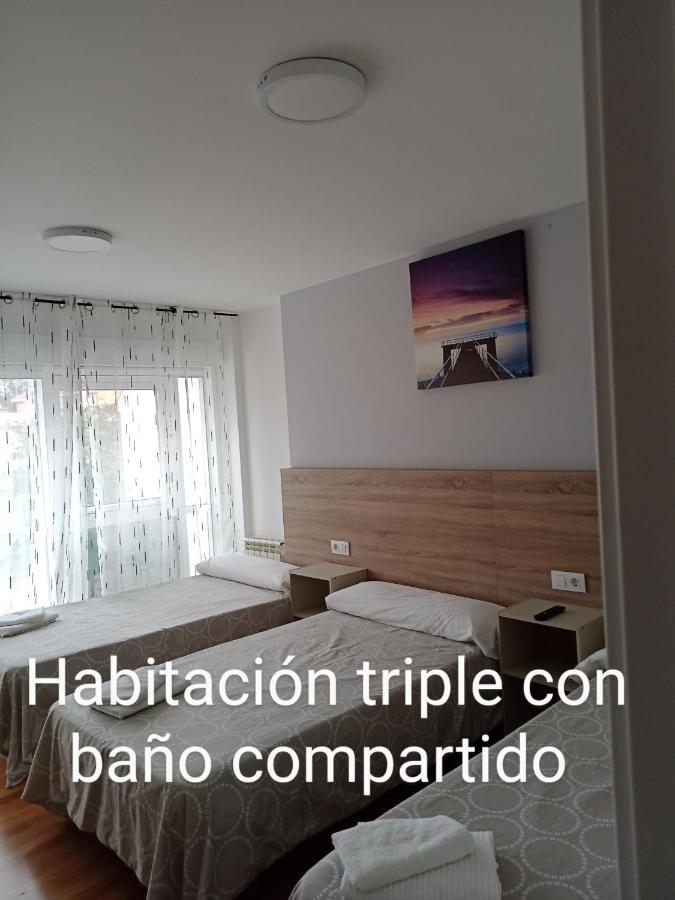 Pension Ameneiral O Pedrouzo Chambre photo